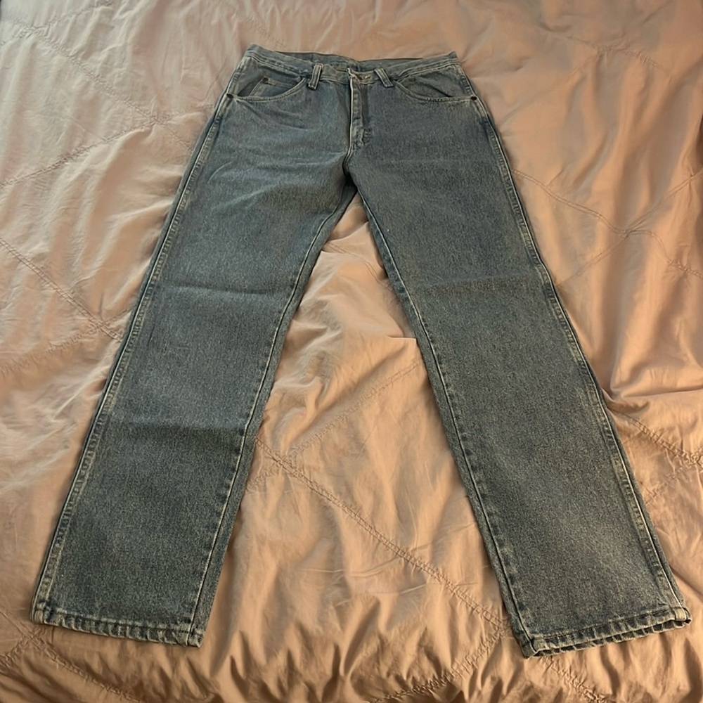 Wrangler Premium Quality Denim Jeans Men's Size 30x32 Slim Straight Leg